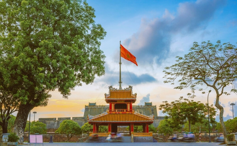 Xứ Huế trầm tư